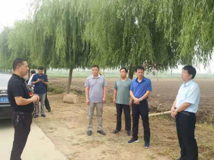 山東理工職業(yè)學(xué)院招生處處長、駐高新區(qū)接莊街道鄉(xiāng)村振興服務(wù)隊(duì)隊(duì)長王慎超一行來汶上縣 ...